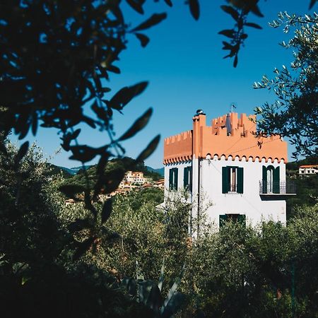 Вілла La Torretta Леричі Екстер'єр фото
